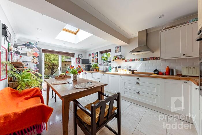 2 Bedroom Semi Detached House For Sale In Castleton Close, Chapel Break, Norwich, NR5