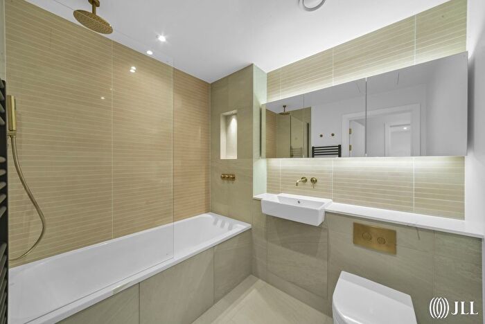 1 Bedroom Flat To Rent In Quay Walk, London, HA0