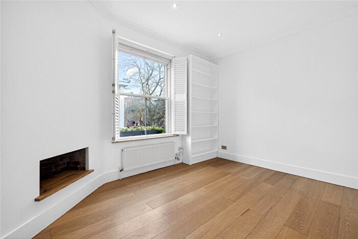 2 Bedroom Apartment To Rent In Plender Street, London, NW1