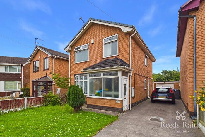3 Bedroom Detached House For Sale In Warley Road, Blackpool, Lancashire, FY2