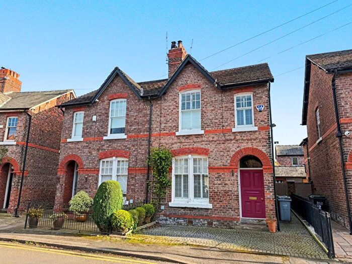 3 Bedroom Semi Detached House For Sale In Clifton Street, Alderley Edge, SK9