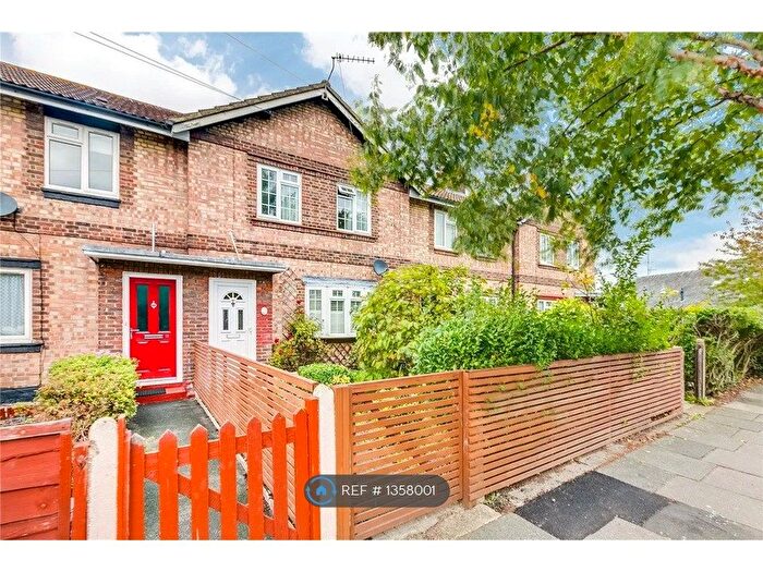 4 Bedroom Terraced House To Rent In Carrington Road, Richmond, TW10