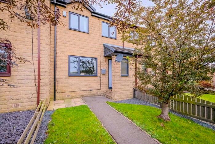 3 Bedroom Terraced House For Sale In Fox Holes Grove, Crow Edge, S36