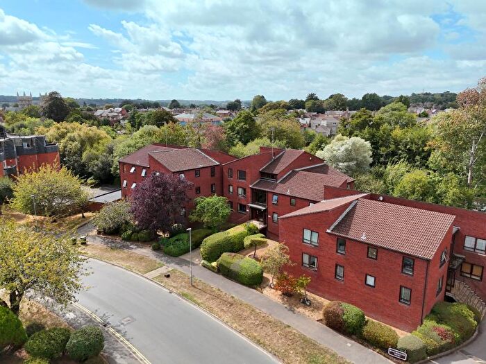 1 Bedroom Flat For Sale In Marlborough Court, Allenview Road, Wimborne, BH21