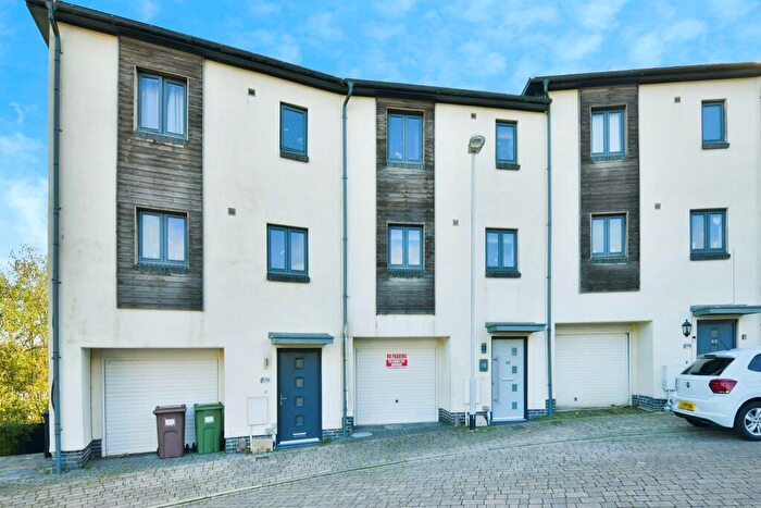 4 Bedroom Terraced House For Sale In Squirrel Close, Plymouth, PL6