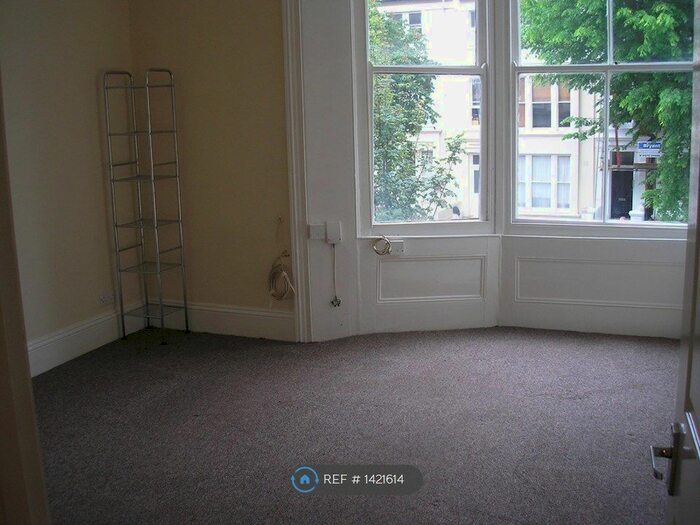 2 Bedroom Flat To Rent In Goldstone Villas, Hove, BN3