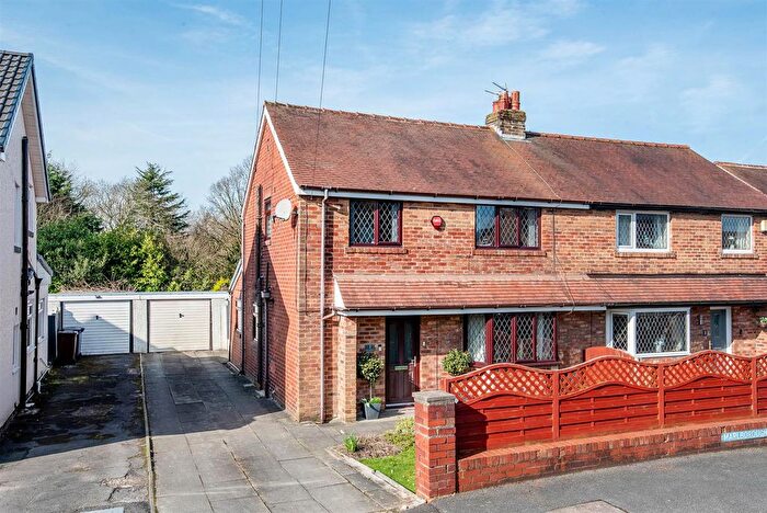 3 Bedroom Semi Detached House For Sale In Marlborough Drive, Walton-Le-Dale, Preston, PR5