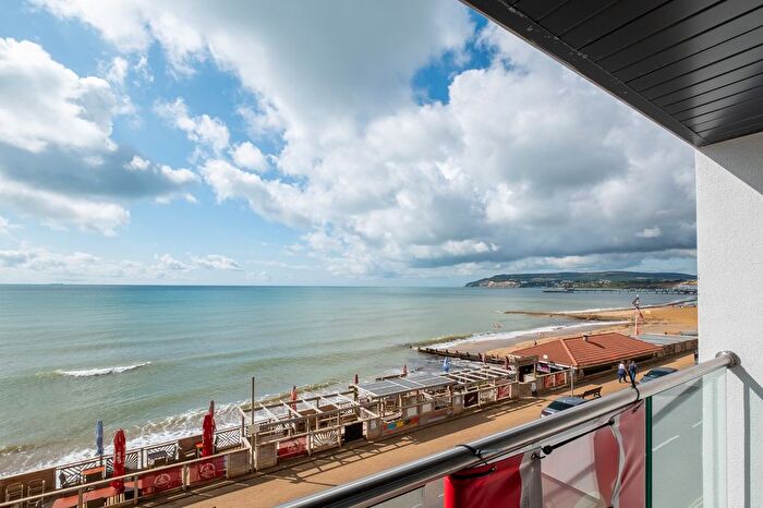 3 Bedroom Flat To Rent In Breakwater Way, Sandown, PO36