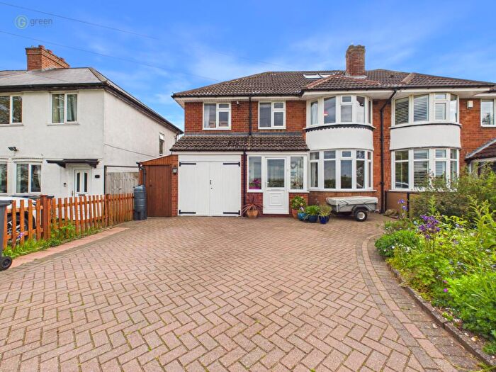 4 Bedroom Semi Detached House For Sale In Lindridge Road, Sutton Trinity, Sutton Coldfield, B75