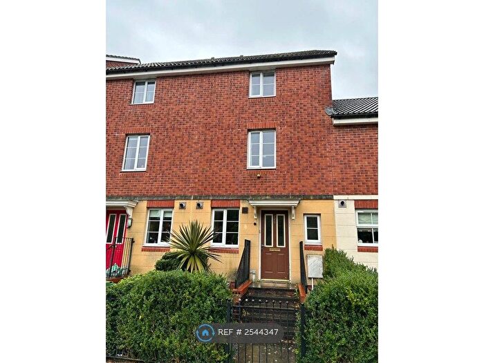 4 Bedroom Terraced House To Rent In Pentwyn Drive, Cardiff, CF23