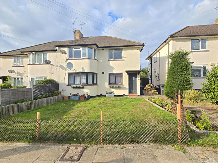 2 Bedroom Detached House To Rent In Westmere Drive, London, NW7