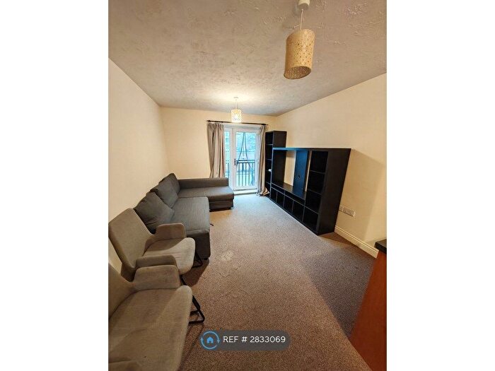 2 Bedroom Flat To Rent In Waterside, Coventry, CV1