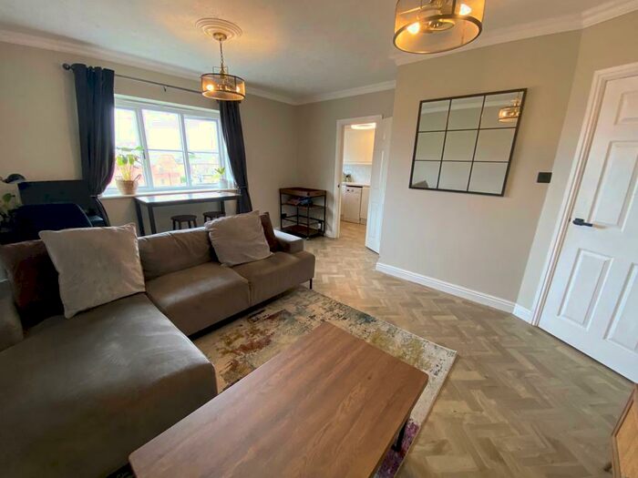 2 Bedroom Apartment To Rent In Gas Street, Leamington Spa, CV31