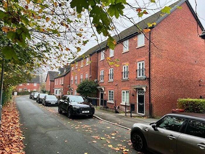4 Bedroom House To Rent In Cherry Avenue, Openshaw, Manchester, M11