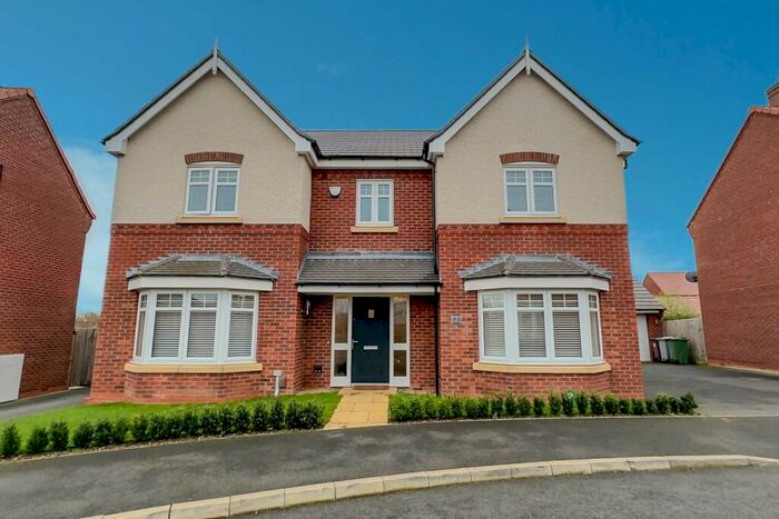 4 Bedroom Detached House For Sale In Farnsfield, NG22