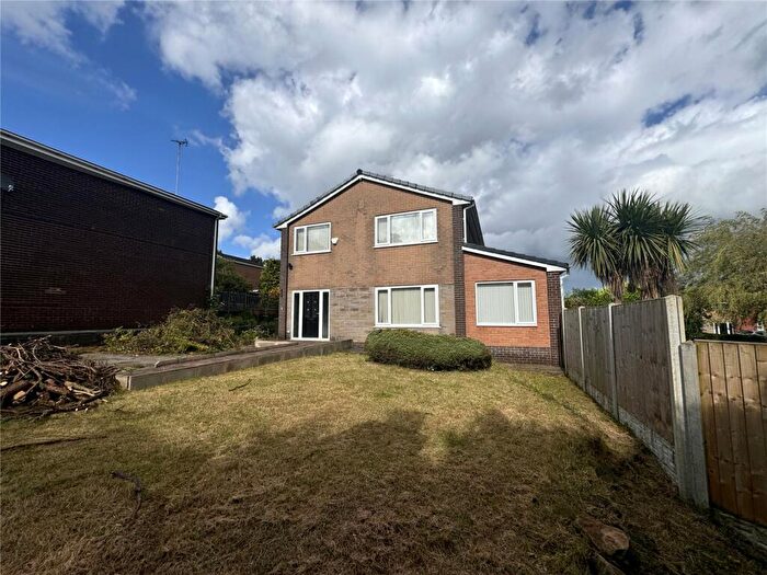 5 Bedroom Detached House To Rent In Heald Close, Rochdale, Greater Manchester, OL12