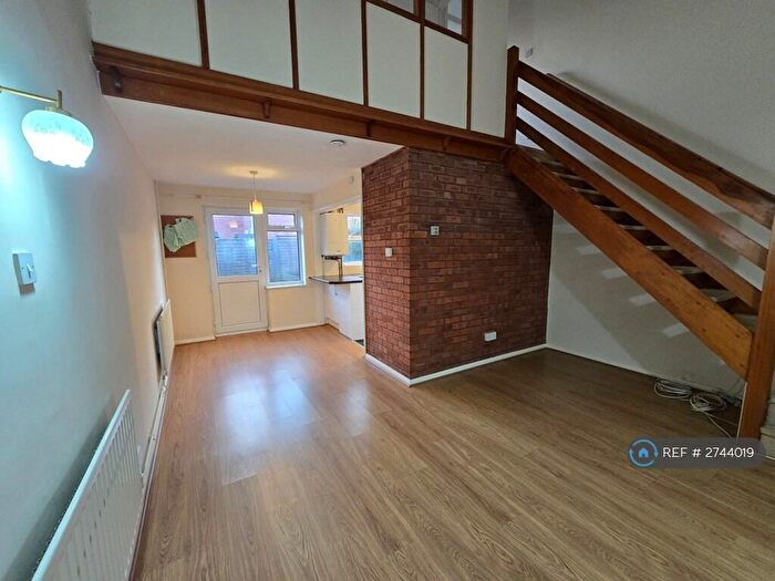 1 Bedroom End Of Terrace House To Rent In Chatton Close, Lower Earley, Reading, RG6