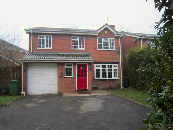 4 Bedroom Detached House To Rent In Spooners Close, Solihull, B92