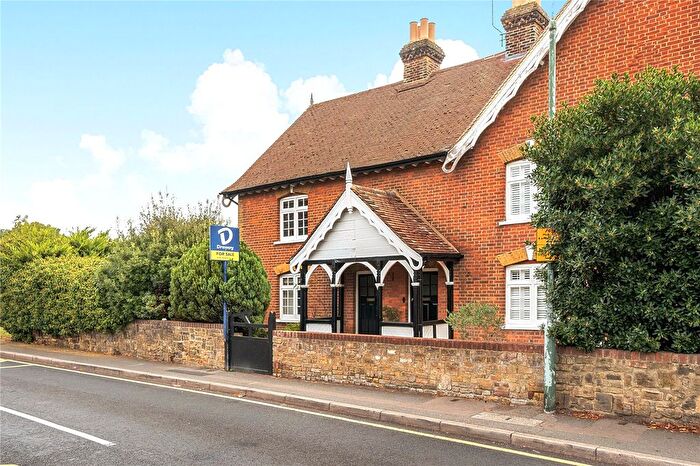 2 Bedroom End Terrace House For Sale In Burnt Oak Lane, Sidcup, DA15