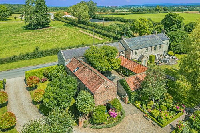 6 Bedroom Detached House For Sale In Bishop Monkton, Harrogate, HG3