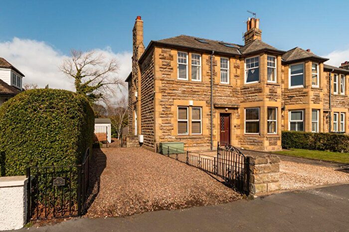 4 Bedroom Flat For Sale In Parkgrove Drive, Edinburgh, EH4