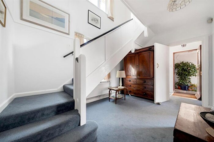 4 Bedroom House For Sale In Bon Accord Road, Swanage, BH19 - Photo 8