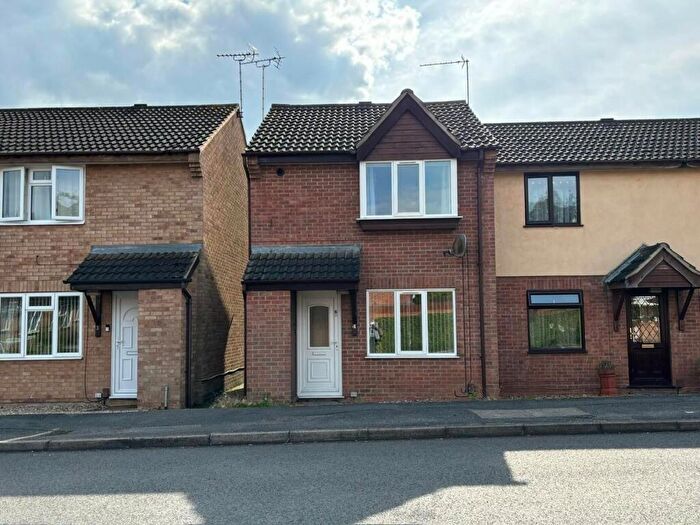 2 Bedroom End Of Terrace House To Rent In Sawyers Close, Newark, NG24