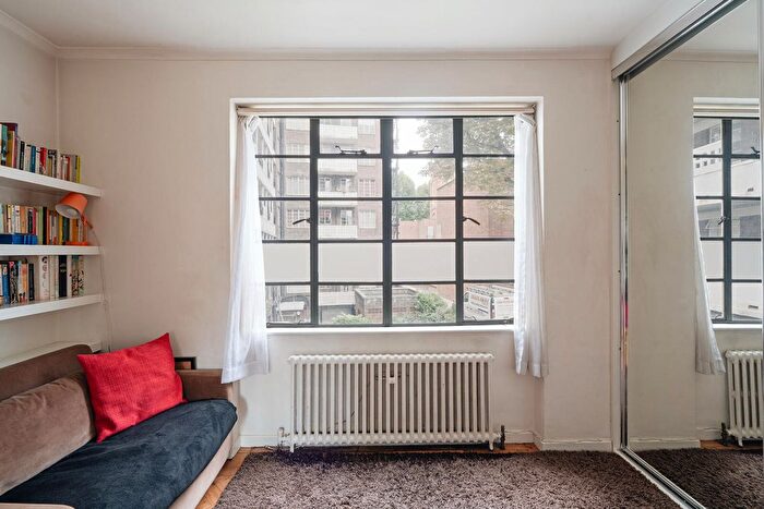 Studio For Sale In Grampians Iii, London, W6