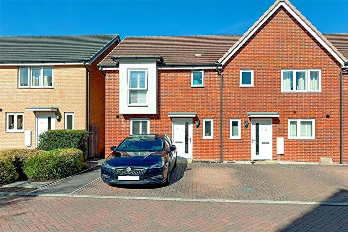 3 Bedroom End Of Terrace House For Sale In Jackson Way, Littlehampton, West Sussex, BN17
