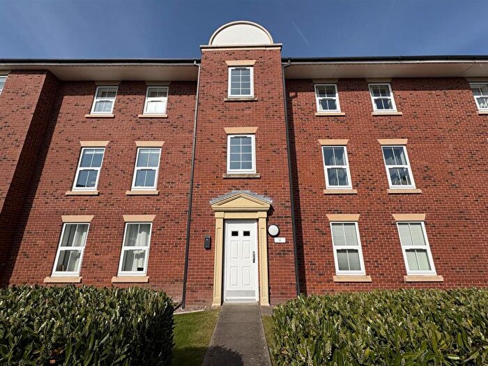 2 Bedroom Apartment To Rent In Lambert Crescent, Nantwich, CW5