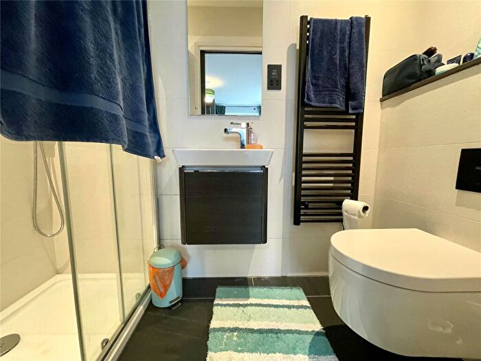 2 Bedroom Apartment To Rent In Burnaby Road, Bournemouth, Dorset, BH4