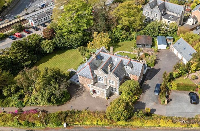 7 Bedroom Detached House For Sale In Palace Road, St. Austell, PL25
