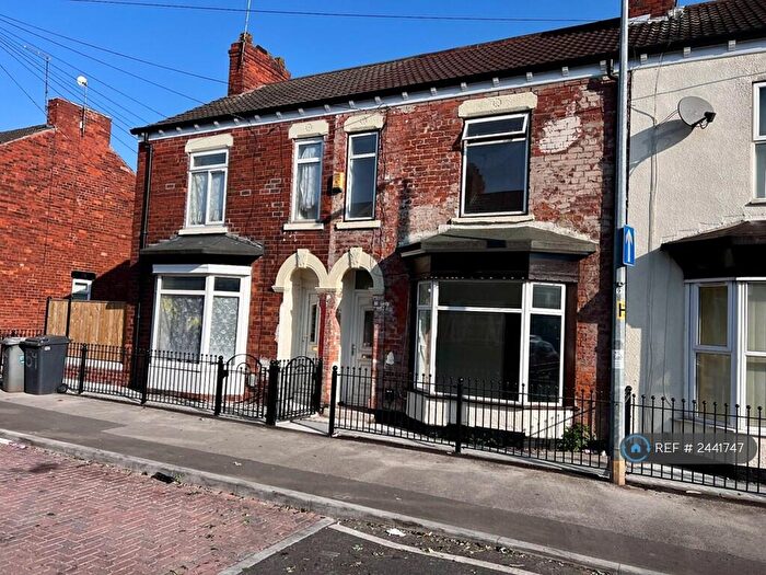 3 Bedroom Terraced House To Rent In Rosmead Street, Hull, HU9