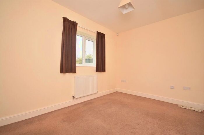 1 Bedroom Bungalow To Rent In Norbeck Lane, Welton, Lincoln, LN2