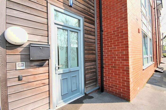 2 Bedroom Flat To Rent In Dukes Court, Wellington Road, Monton, M30