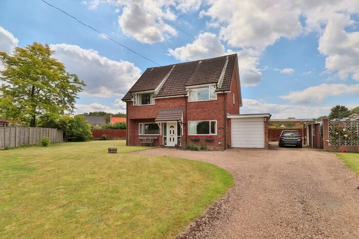3 Bedroom Detached House For Sale In The Marsh, Wortham, Diss, IP22