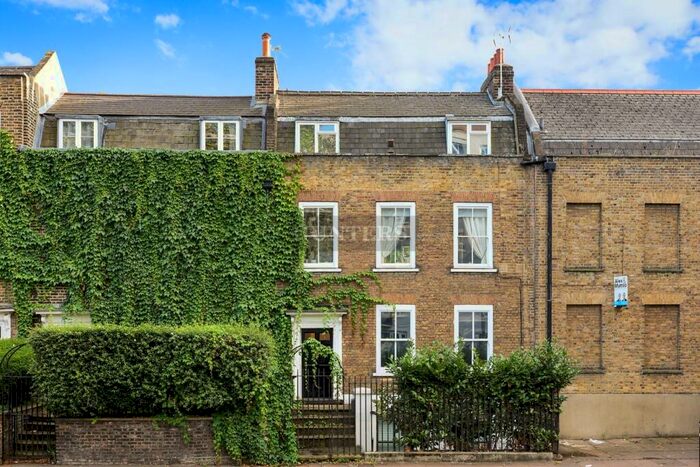 1 Bedroom Apartment To Rent In Jamaica Road, London, SE16