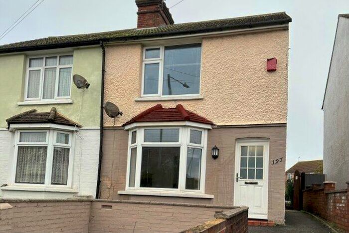 2 Bedroom Property To Rent In Hythe Road, Ashford, TN24