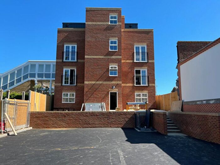 2 Bedroom Flat To Rent In Gordon Road, CT1