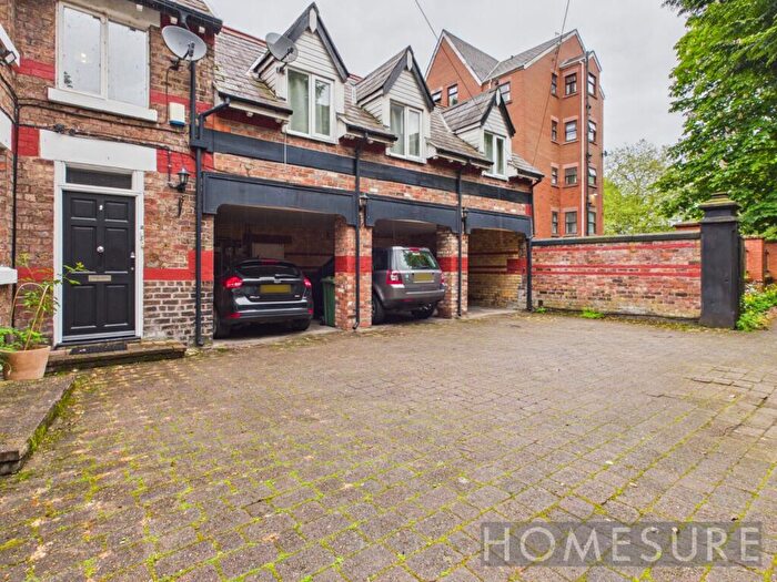 2 Bedroom Flat For Sale In Aigburth Drive, Liverpool, Merseyside, L17