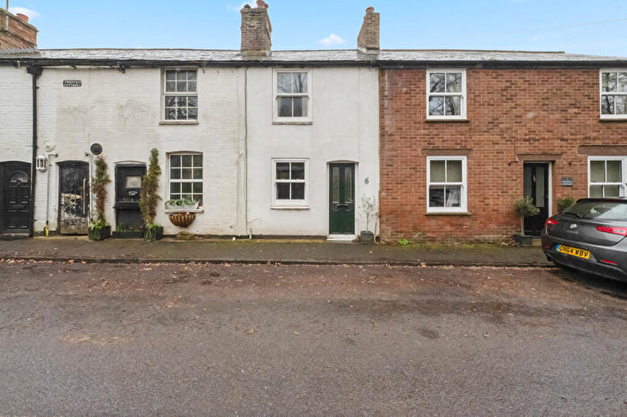 2 Bedroom Terraced House For Sale In Prospect Cottages, Canterbury, CT2
