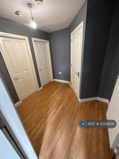 2 Bedroom Flat To Rent In Branch Road, Armley, Leeds, LS12