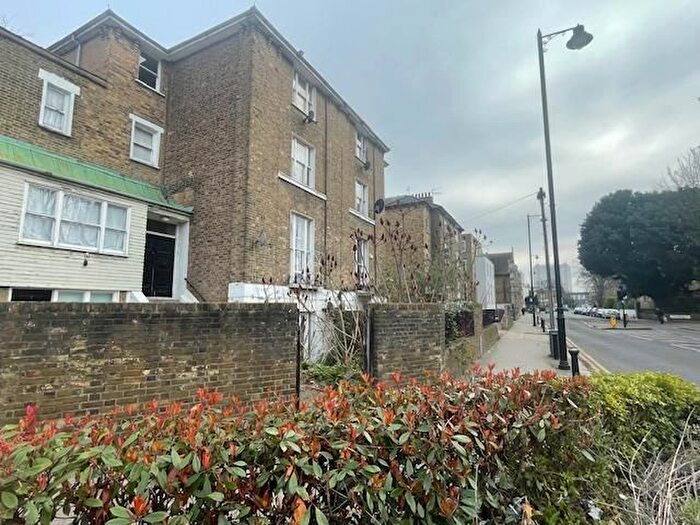 1 Bedroom Flat To Rent In Church Street, Edmonton, N9