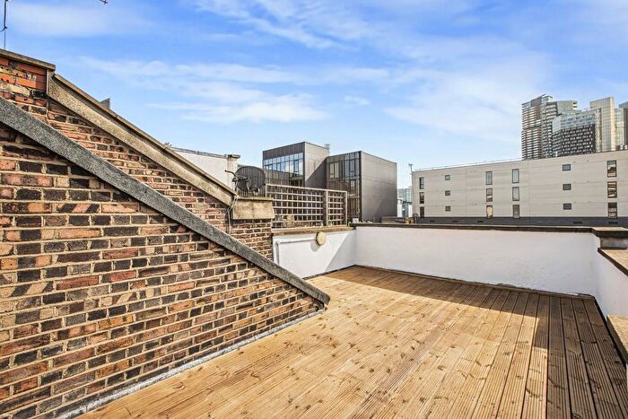 1 Bedroom Apartment To Rent In Rivington Street, Shoreditch, London, EC2A
