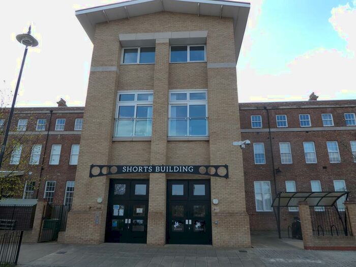 2 Bedroom Apartment To Rent In Beauvais Square, New Cardington, MK42