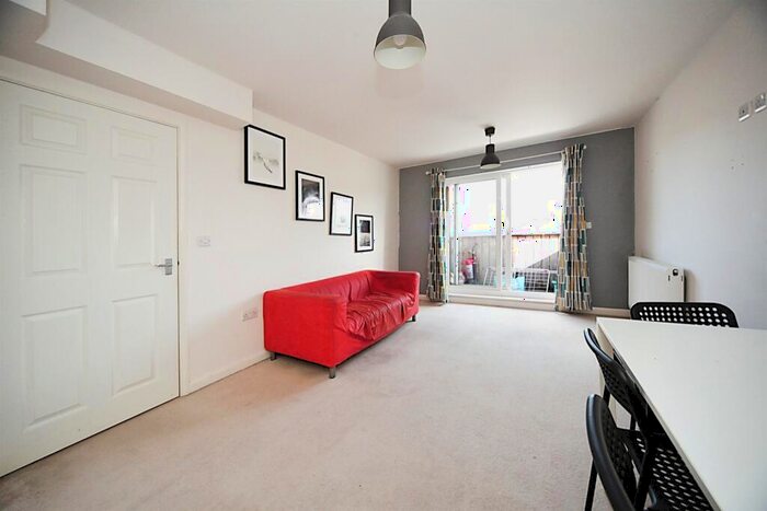 1 Bedroom Flat For Sale In Dudley Street, Luton, LU2