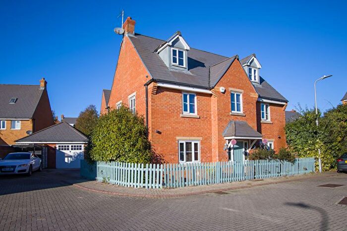 5 Bedroom Detached House For Sale In Clos Yr Erw, Penarth, CF64