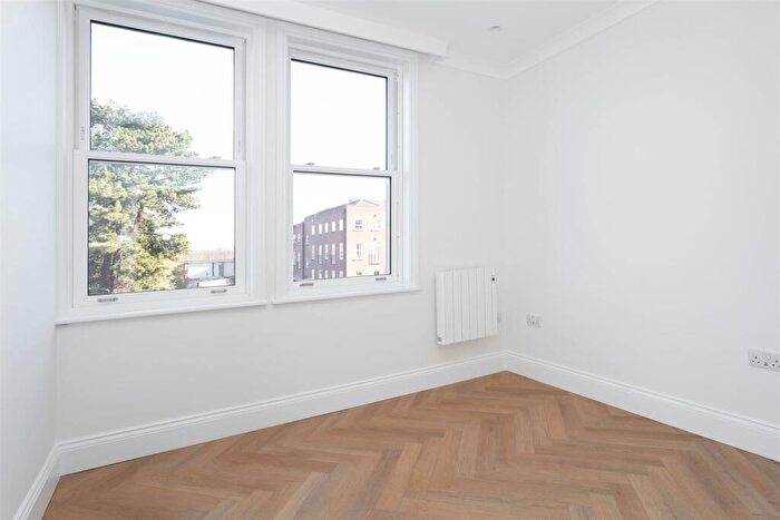 2 Bedroom Apartment To Rent In Northampton Road, Market Harborough, LE16