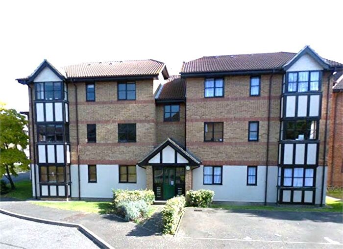 2 Bedroom Flat To Rent In Osbourne Road, Dartford, DA2