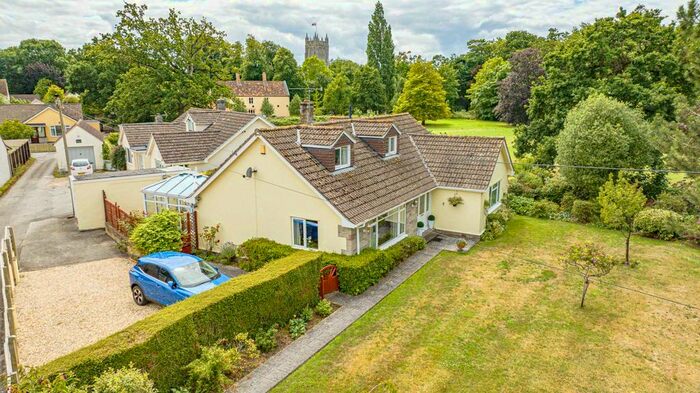 4 Bedroom Detached House For Sale In Tamarind Lodge Church Corner, Lympsham, BS24